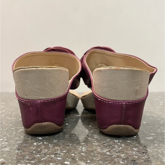 Charlie Paige sz 9 Flower Rosette Sandals - Picture 7 of 7